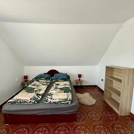 Chill & Pool Retreat Almadi Appartement