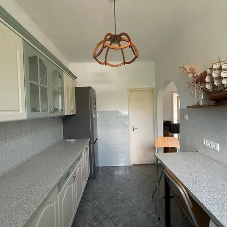 Appartement Chill & Pool Retreat Almadi Balatonalmádi