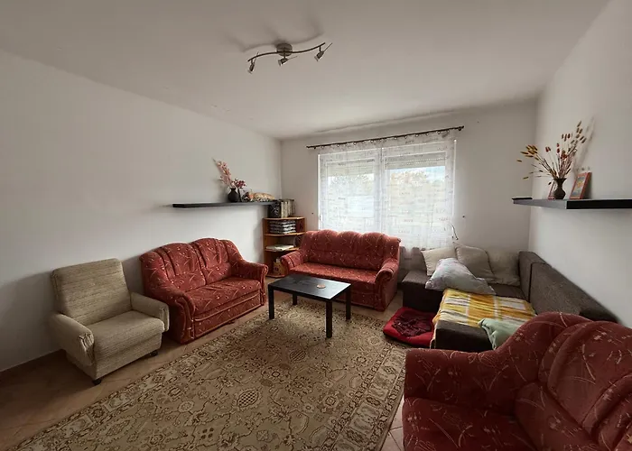 Apartament Chill & Pool Retreat Almadi *