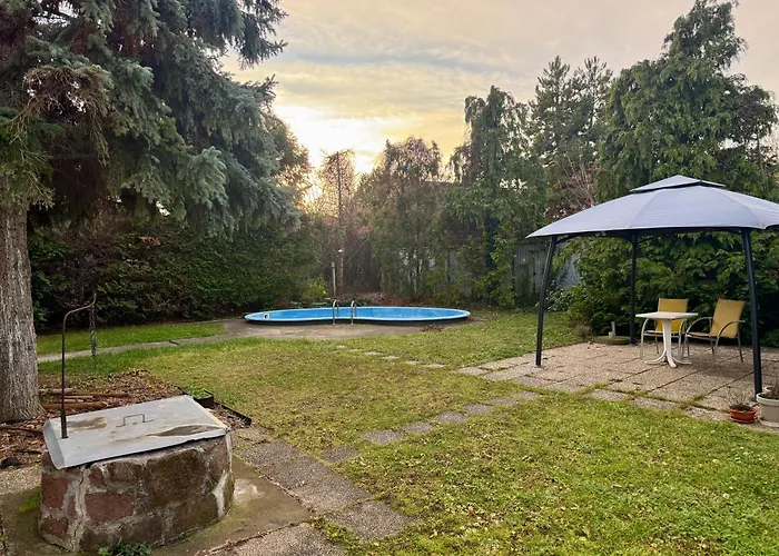 Chill & Pool Retreat Almadi Balatonalmádi