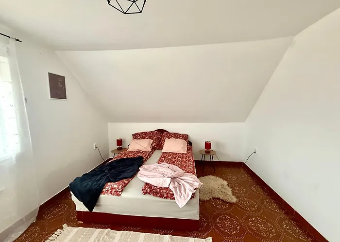 Chill & Pool Retreat Almadi * Balatonalmádi