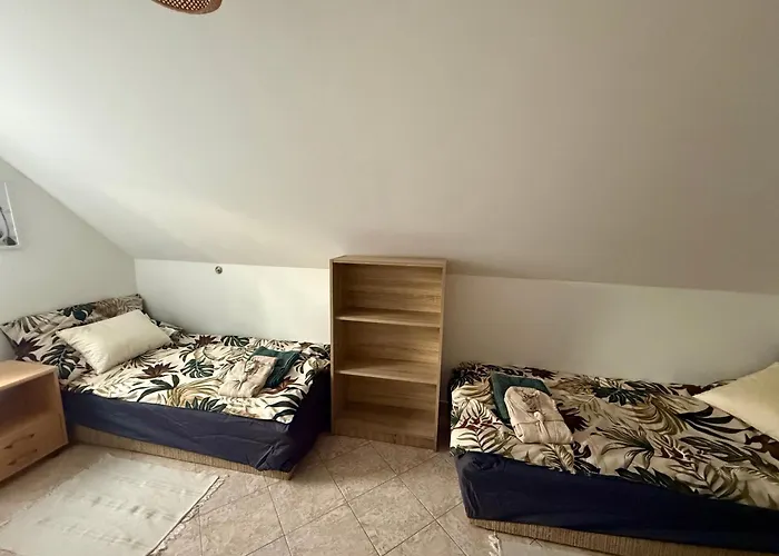 Apartament Chill & Pool Retreat Almadi